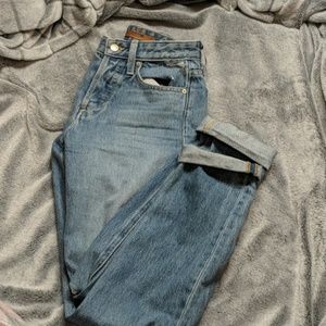 Joe's Jeans Mom Jean / Straight Leg size 23
